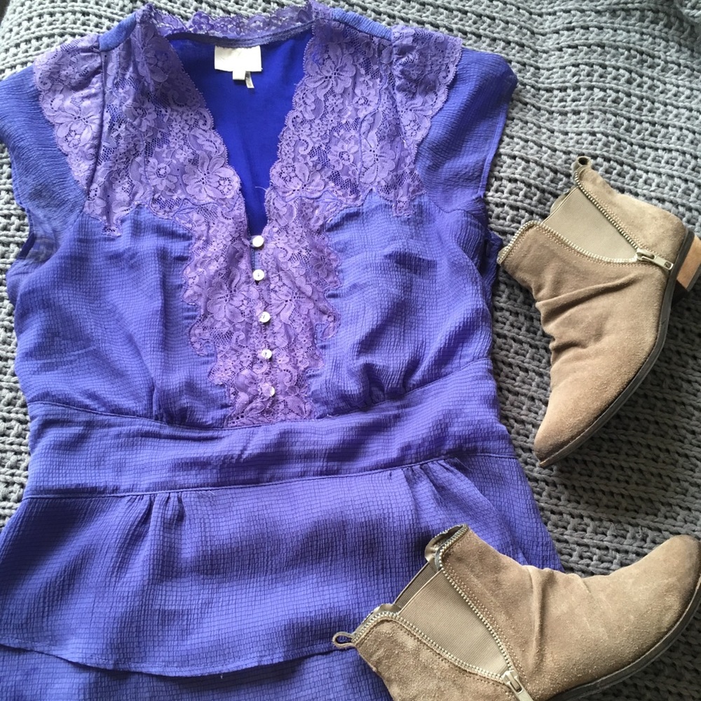 ModCloth lace trim blouse